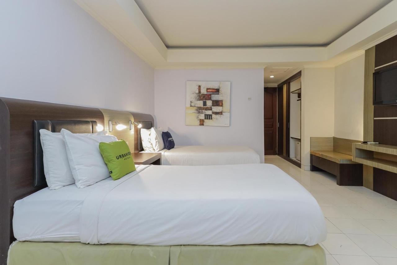 Urbanview Hotel Taman Suci Denpasar  Exterior photo